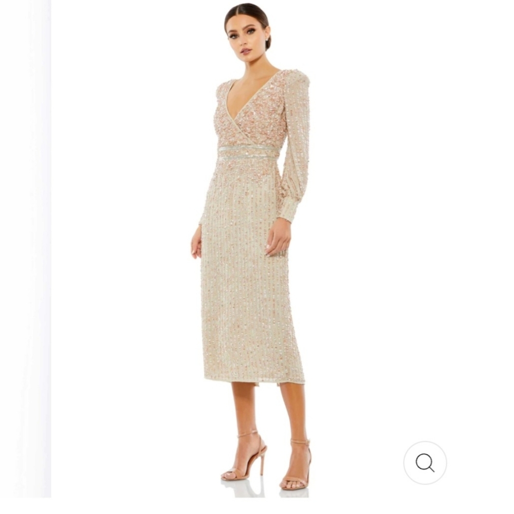 ✨ NWT Mac Duggal Sequined V Neck Bishop Sleeve Dress ✨